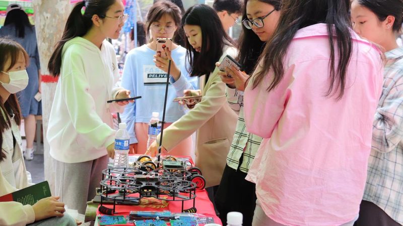 金融大数据分析：揭秘厂家直销背后的技术奥秘